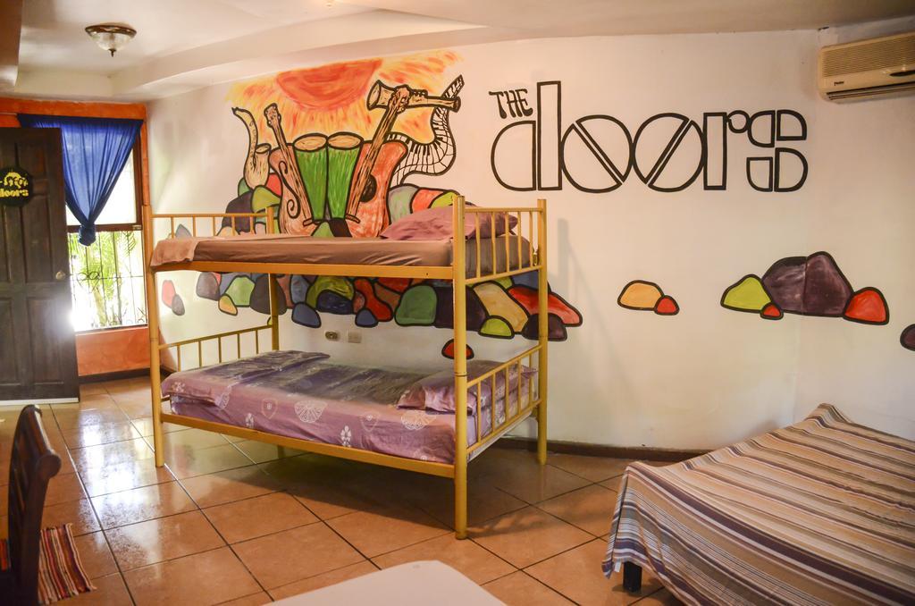 Pura Vida Hostel タマリンド エクステリア 写真